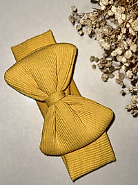 Esnek kumaş bebek bandanası