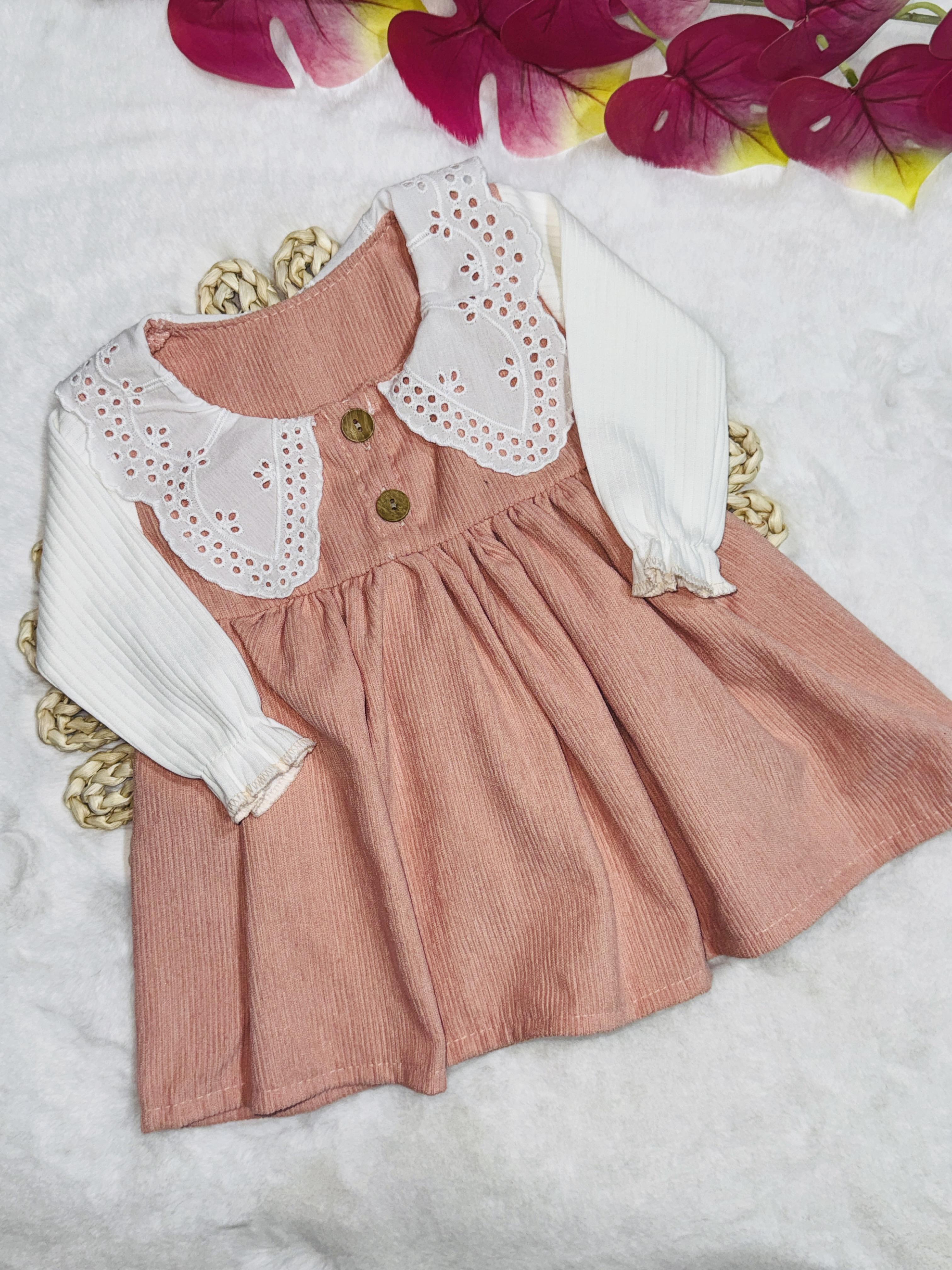Güpürlü yaka kız bebek elbise
