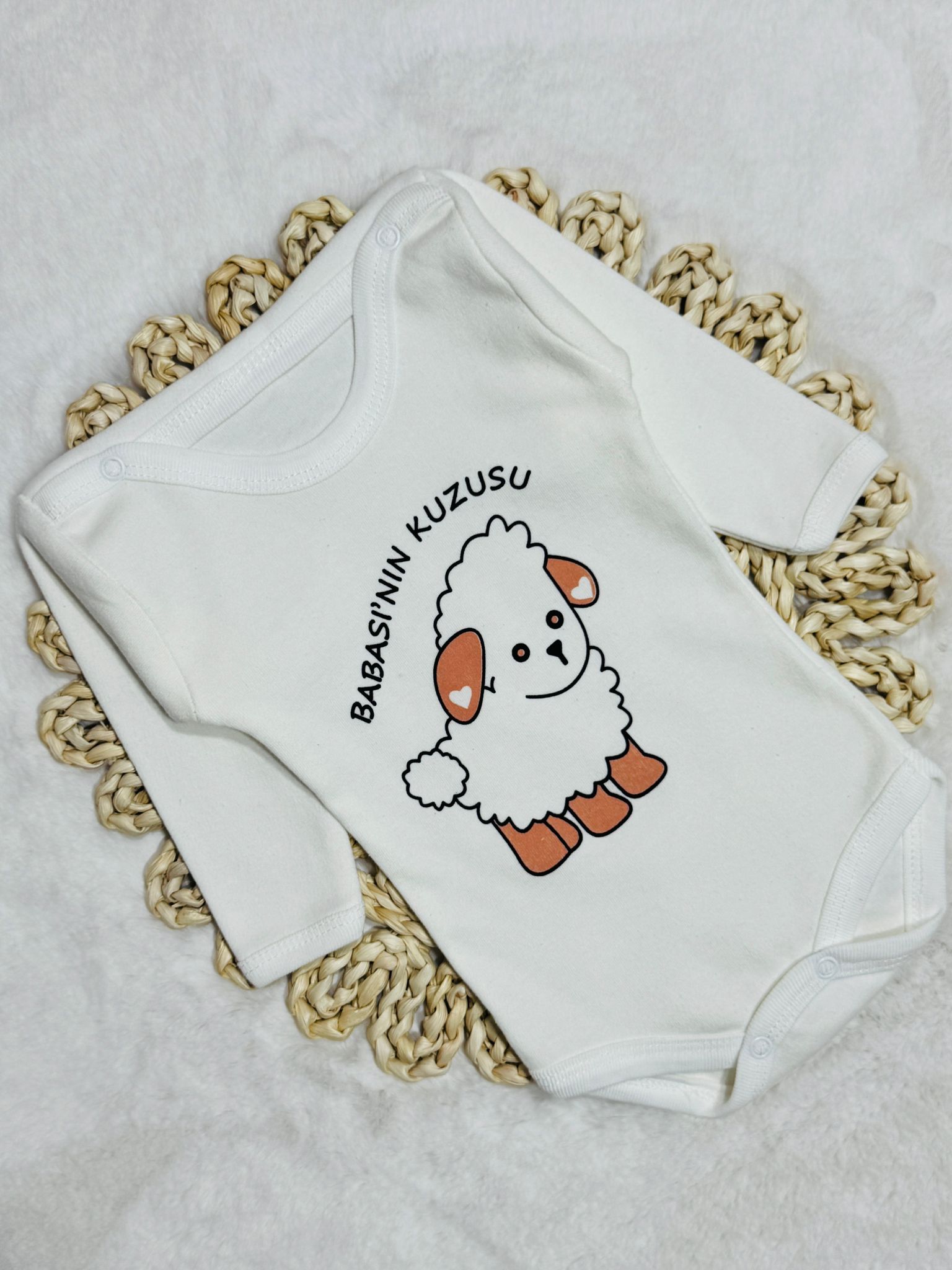 Babasının kuzusu çıtçıtlı badi