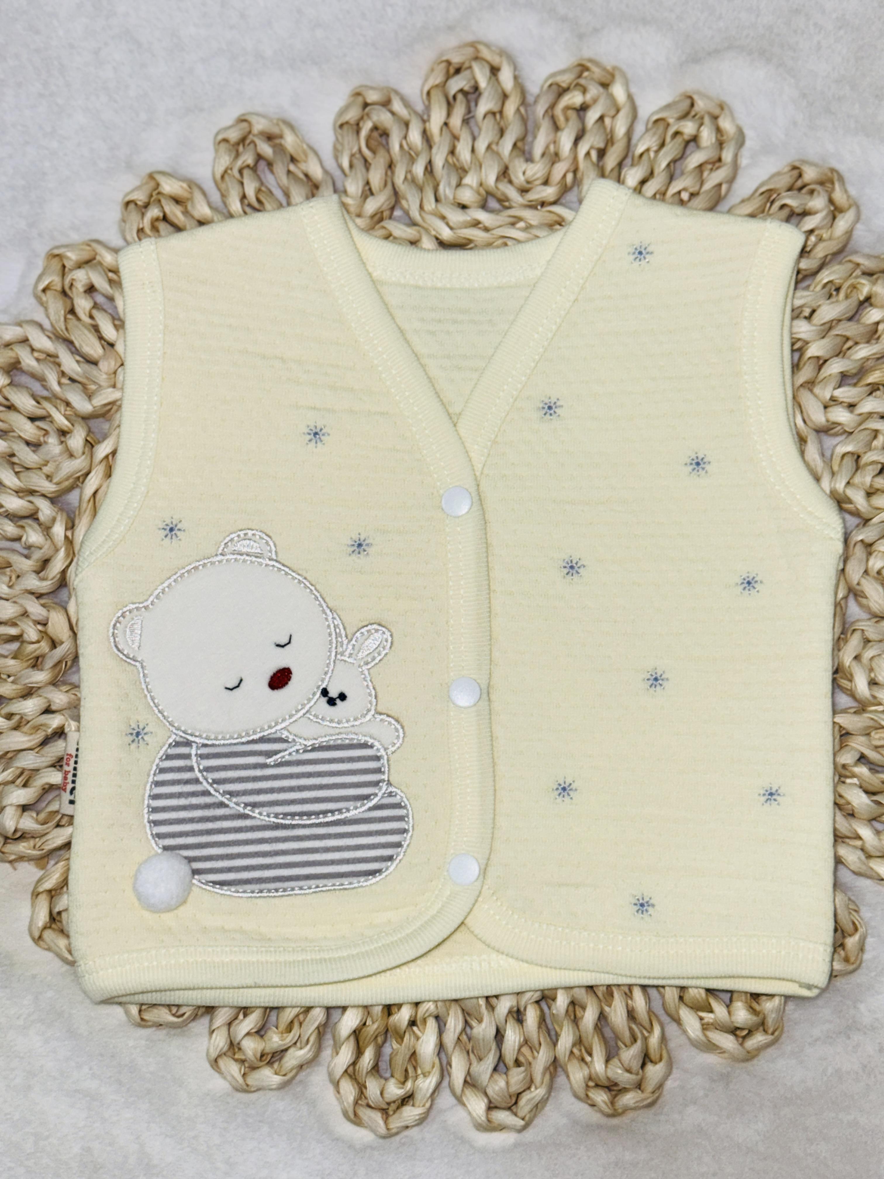 Ponponlu sarı renk  Bebek yelek