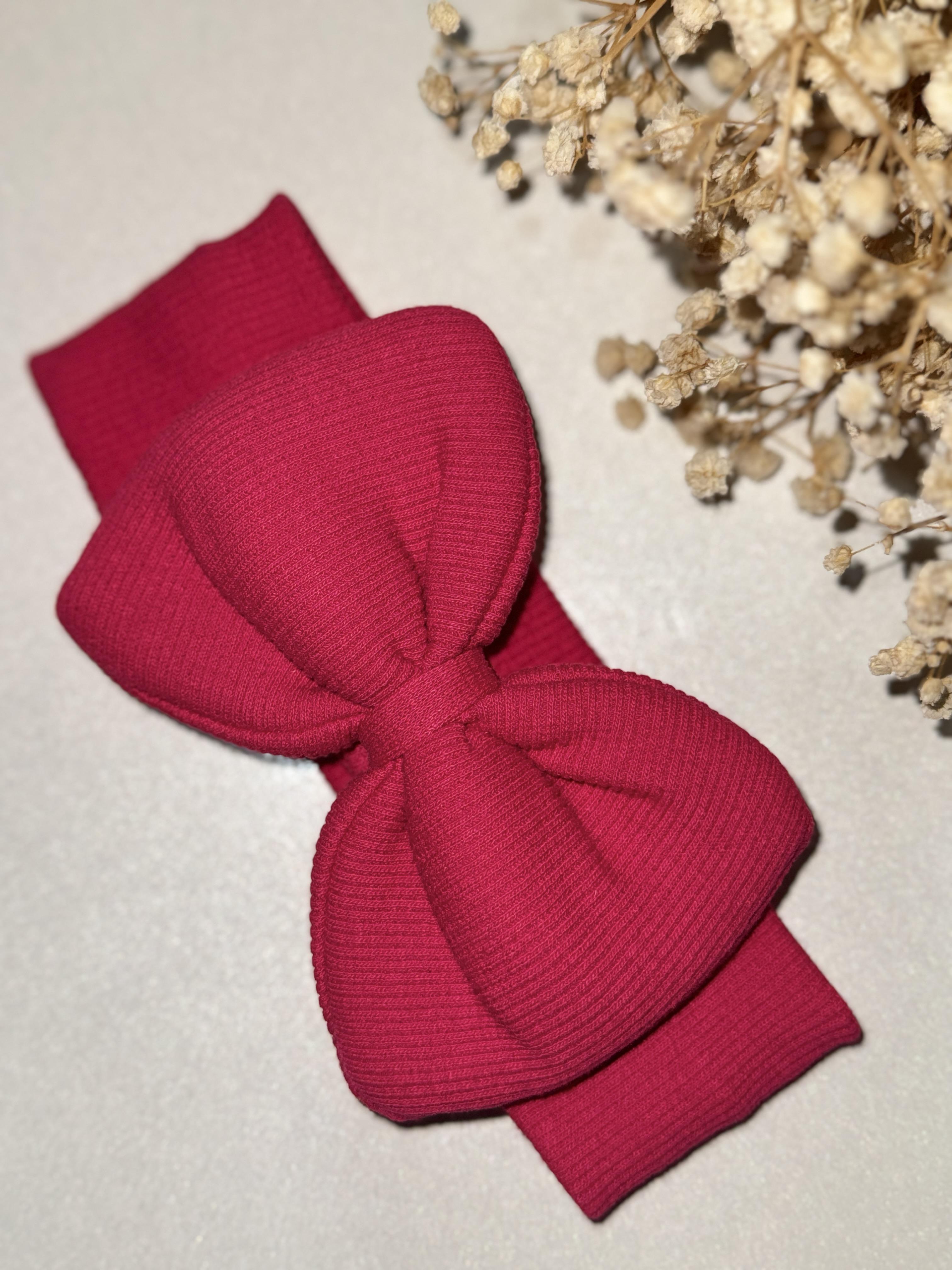 Esnek kumaş bebek bandanası